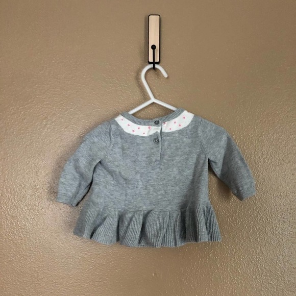 Baby Gap Peplum Ruffle Sweater Size 3-6M - Picture 2 of 2